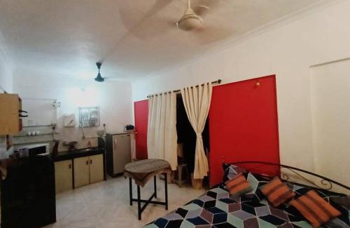 St.Stanislaus Villa House | Ivy Garden View, 2 BHK Private House, Lonavala