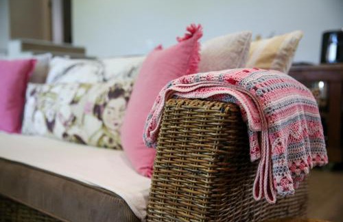 Somerset West Apartment | Ivy House - Super Spacious Spot- Somerset West