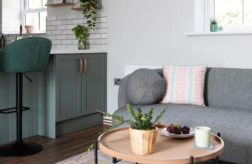 Scalby House | Ivy Mews - Converted Barn in Popular Village