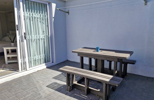 Durbanville Apartment | Ivy Place Studio Apartment