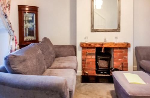 Ipswich House | Ivy Rose Cottage