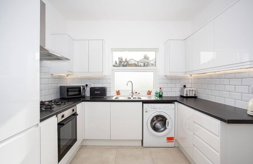 Southend-on-Sea House | Ivy Villa by Sorted Stay