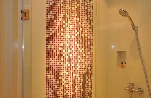 Chatuchak Hotel | Iyarin @Tuk Chang