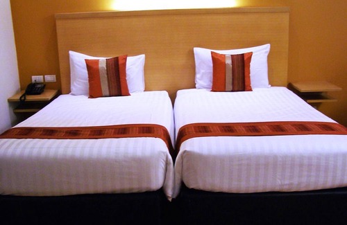 Chatuchak Hotel | Iyarin @Tuk Chang