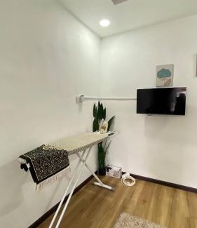 Kota Sarang Semut House | Izzara Homestay - Semi D