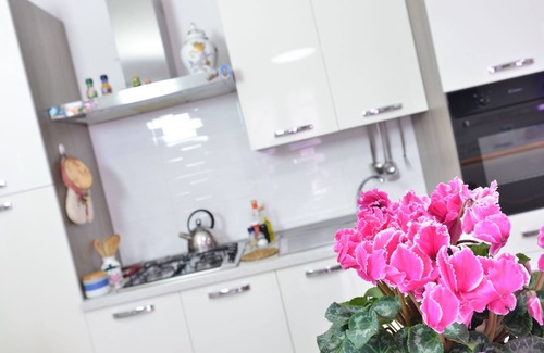 Pula Apartment | IzzHome Regina Margherita