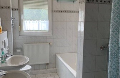 Villingen-Schwenningen Apartment | Jägerhaus-hochemmingen, Haus Waldblick in Villingen, Fewo 130qm