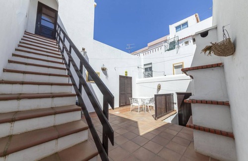 Lagos City Center Apartment | J - Bedroom 1 in Casa do Farol