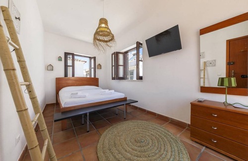 Lagos City Center Apartment | J - Bedroom 5 in Casa do Farol