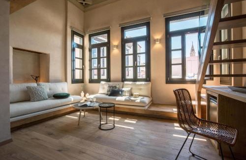 Old Town Hotel | J&G Suites