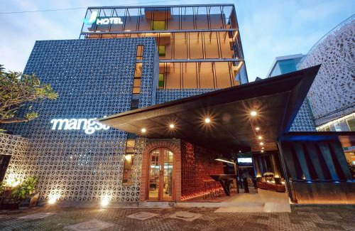 Raya Kuta Hotel | J Hotel Kuta