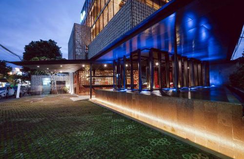 Raya Kuta Hotel | J Hotel Kuta