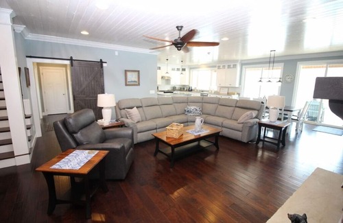 Hidden Springs House | "J&J s Getaway" brand new, high end, modern home with super easy lake access