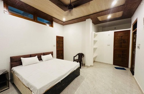 Faizabad House | J K Palace