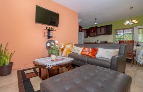 Spanish Town Apartment | J&R Sunshine Retreat
