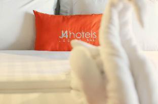 Kuta Hotel | J4 Hotels Legian