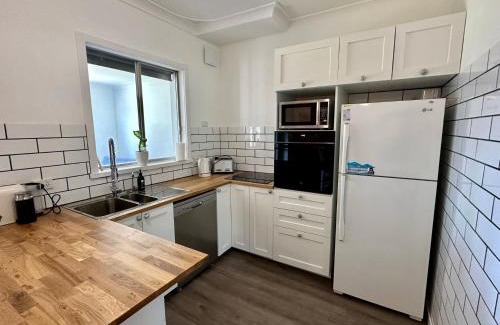 West Busselton House | Jacaranda Cottage
