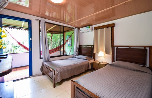 Puerto Viejo de Talamanca Hotel | Jacaranda Hotel & Jungle Garden
