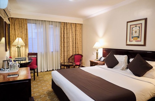 Westlands Hotel | Jacaranda Nairobi Hotel
