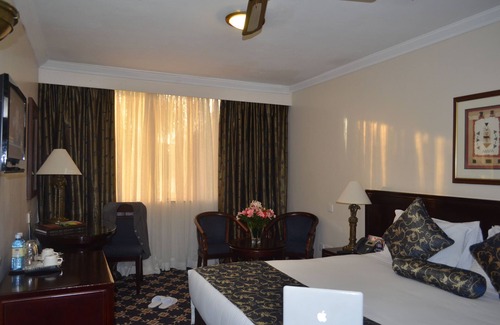 Westlands Hotel | Jacaranda Nairobi Hotel
