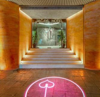 Dich Vong Hotel | Jacayl Hotel - Cầu Giấy