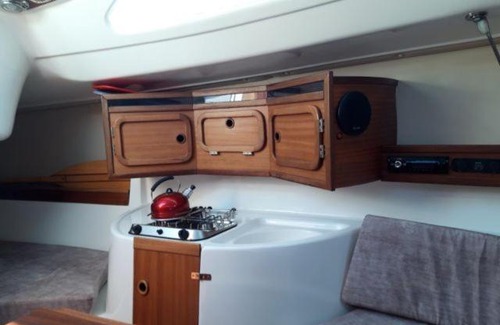 Solina Boat Rental | Jacht Dedal Viva 700