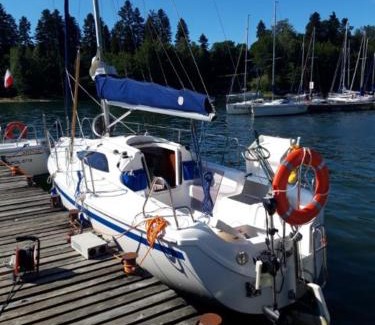 Solina Boat Rental | Jacht Dedal Viva 700