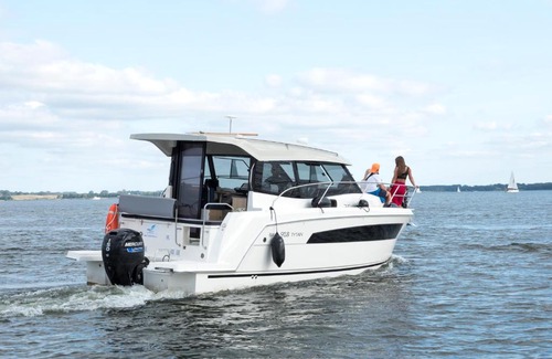 Wilkasy Boat Rental | Jacht motorowy Balt Tytan 918 - 3 kabinowy