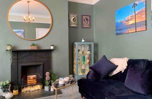 Tywyn House | Jack's House