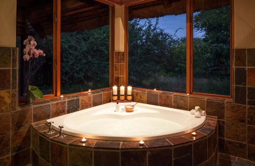 Thorny Bush Game Reserve Cabin | Jackalberry Lodge