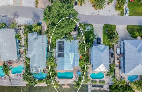Holmes Beach House | Jackie's Cottage