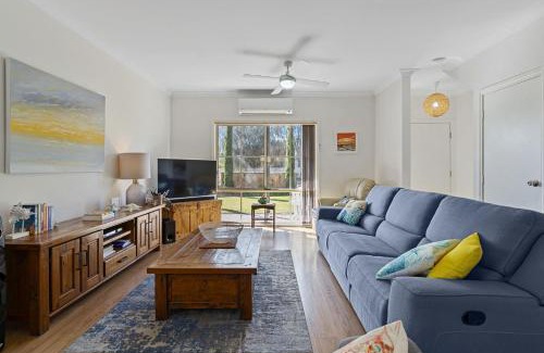 Normanville House | Jacks Corner - 10 Marjory Street, Normanville
