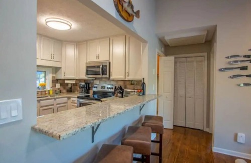 Mansfield House | Jackson Lake Waterfront Oasis with Stunning Views