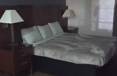 Jackson Hotel | Jackson Short Term Stays and OYO Hotel