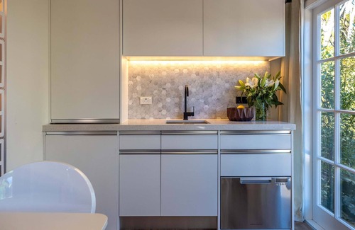 Waiheke Island Cabin | Jacksons Hideaway | Stay Waiheke