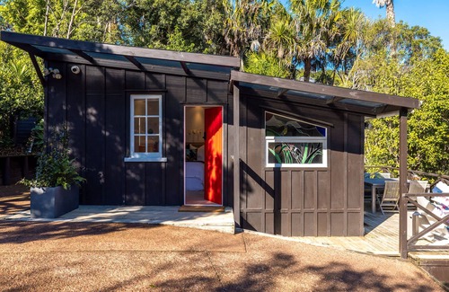 Waiheke Island Cabin | Jacksons Hideaway | Stay Waiheke
