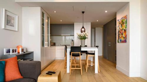 Richmond North Apartment | Jacques Foundry Melbourne