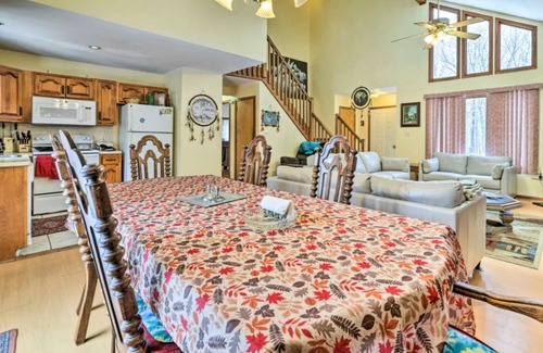 Pocono Mountain Lake House | Jacuzzi, wood fireplace, A/C, sauna, strong Wi-Fi