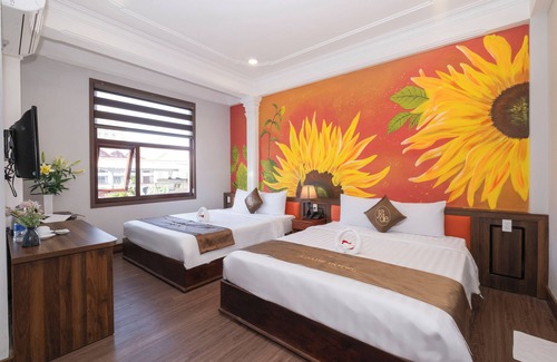 Hue City Centre Hotel | Jade Hotel