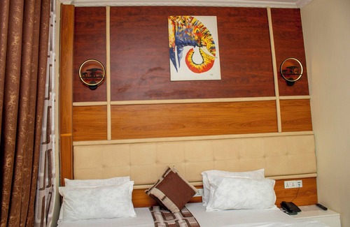 Arusha Hotel | Jaden Hotel & Lounge