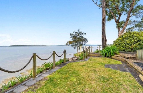 St. Georges Basin House | Jado on the Lake, Jervis Bay
