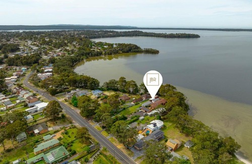 St. Georges Basin House | Jado on the Lake, Jervis Bay