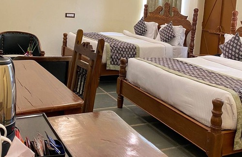Kumbhalgarh Hotel | Jai Niwas Palace
