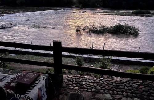 Maruleng House | JakkalsDraai River Bush Lodge