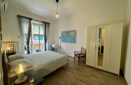 Aurora Apartment | Jaky Maison Torino, Cozy & Modern Stay with Wi-Fi, Kitchen & Balcony