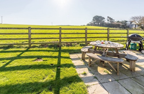 Polzeath House | Jalousie is located in a quiet cul de sac with wonderful sea views.