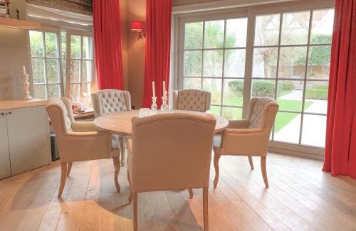 Knokke-Heist Villa | JAMES 63 - luxurious town villa with big garden in old Knokke