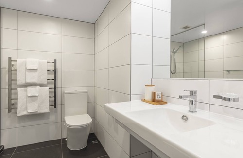 Wellington Hotel | James Cook Hotel Grand Chancellor