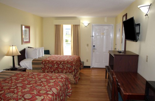 Perry Hotel | Jameson Inn Perry