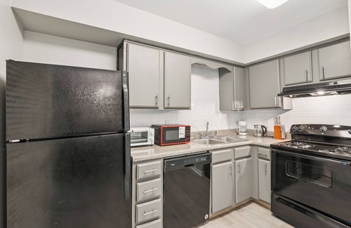 Nashville Apartment | Jamestown D10 I Comfy 2 Bed 1 Bath